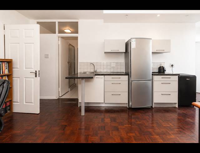 1 BEDROOM APARTMENT TO LET IN CAPE TOWN CITY CENTRE